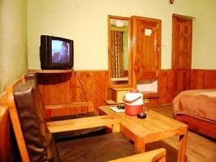 Hotel Naveen Manali  Exterior photo